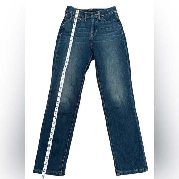 Banana Republic, Premium Denim Ultra High-Rise Slim Fit Jeans, Petite 24, Blue - Picture 5 of 9